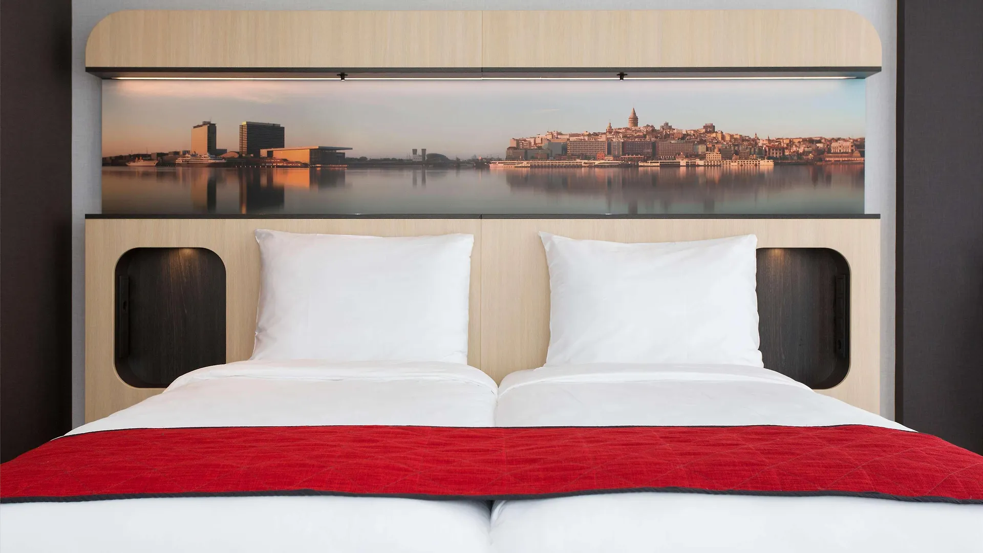 ****  Corendon Amsterdam New-West, A Tribute Portfolio Hotel Países Bajos